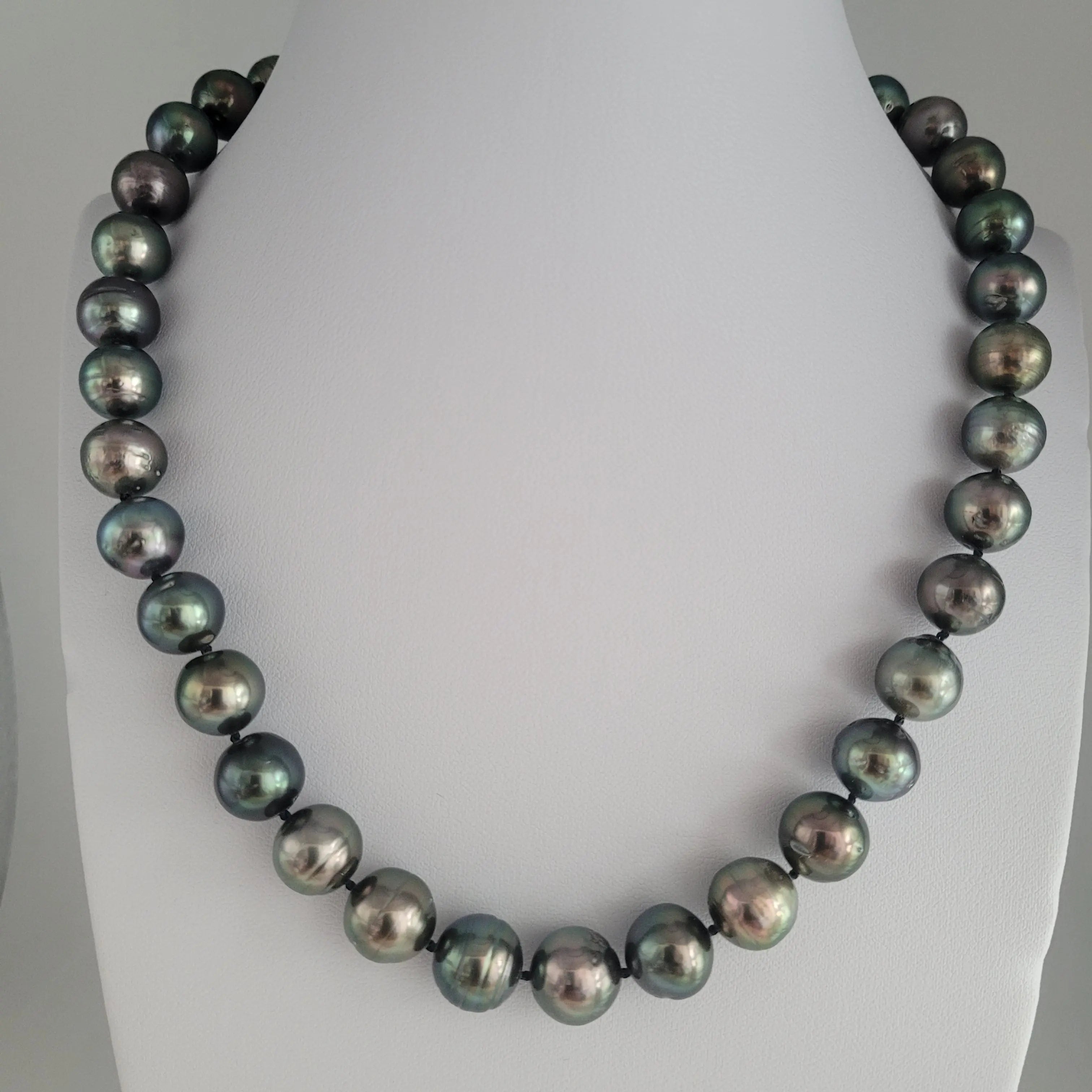 真珠さま Tahiti-Pearl-Natural-Dark-