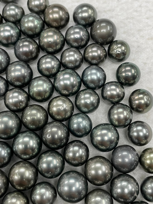Tahiti Pearls round Dark Grey Color 9-10 mm AA |  The South Sea Pearl |  The South Sea Pearl