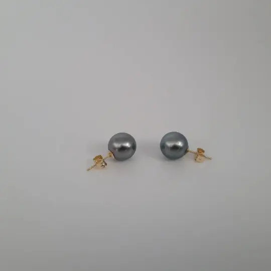 Tahitian Pearl Earrings Stud AAA 10,30 mm Natural Color, High Luster 18K Solid Gold |  The South Sea Pearl |  The South Sea Pearl