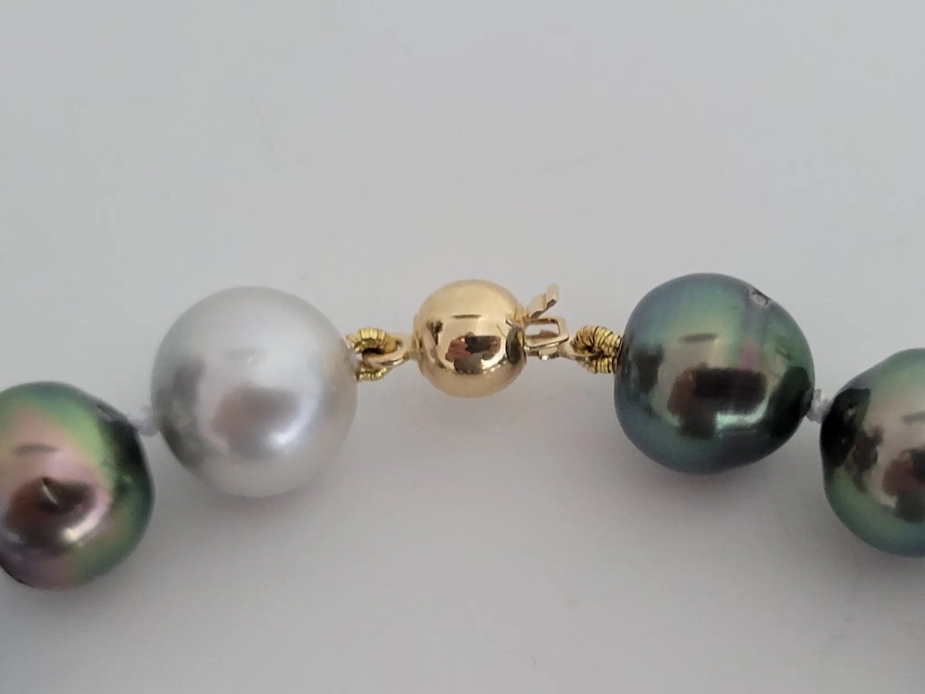 Dark Tahitian Pearl Bracelet 10-11mm Semi-Round – The South Sea Pearl