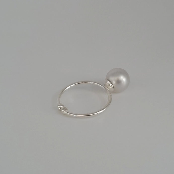 White South Sea Pearl 9 mm Ring Solitaire |  The South Sea Pearl |  The South Sea Pearl