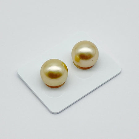 A Pair of Golden South Sea Pearl 12 mm Natural Color, High Luster - The South Sea Pearl