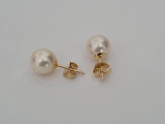18K Akoya Pearl Earrings from Japan, manufactured in 18 Karats Solid Gold -  Sizes 7-9mm