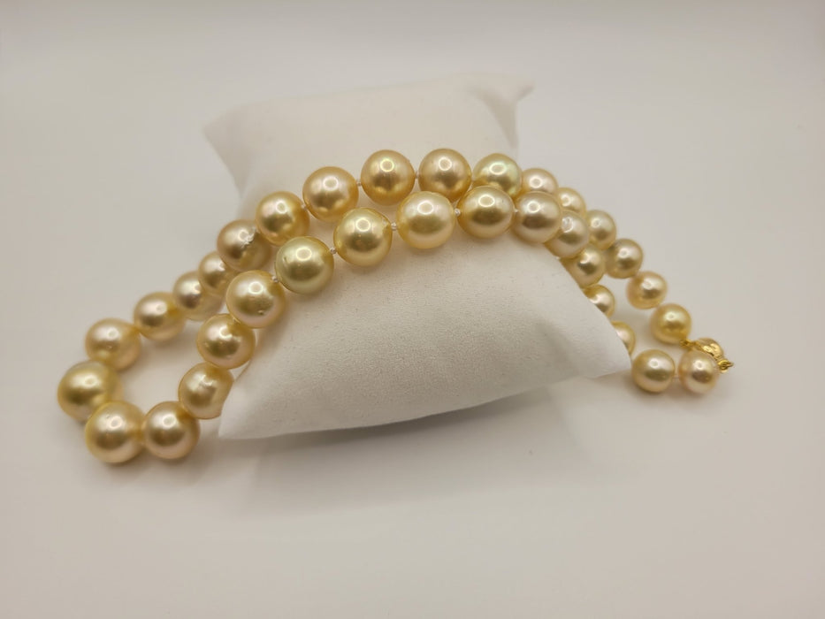Deep Golden South Sea Pearls 10-13.90 mm 18 Karat Gold - Only at  The South Sea Pearl