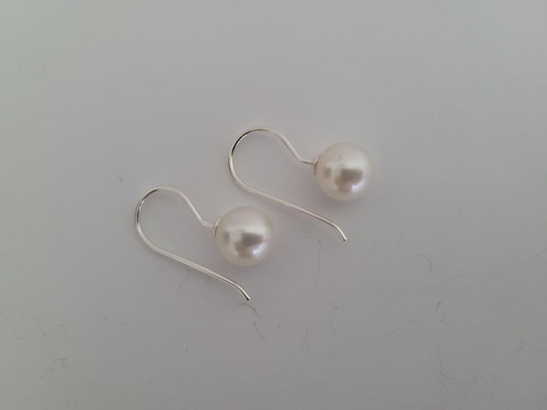 Earrings Dangle 18 Karat Gold 9-10 mm South Sea Pearls - The South Sea Pearl
