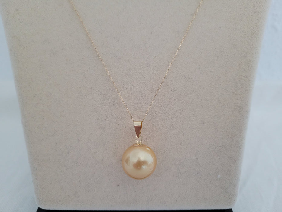 South Sea Pearl 15 mm Round Golden Color - Only at  The South Sea Pearl