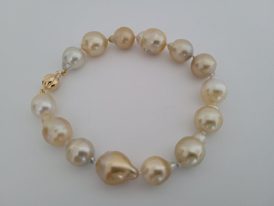 South Sea Pearl Bracelet 11-13 mm Natural Colors, 18 Karat Gold - Only at  The South Sea Pearl