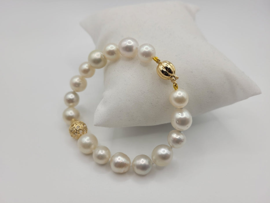 South Sea Pearl Bracelet 18 Karat Solid Yellow Gold - The South Sea Pearl