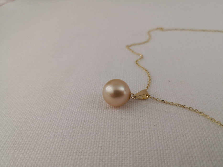 South Sea Pearl Pendant, 12 mm round, Golden Color, 18 Karats Gold - Only at  The South Sea Pearl