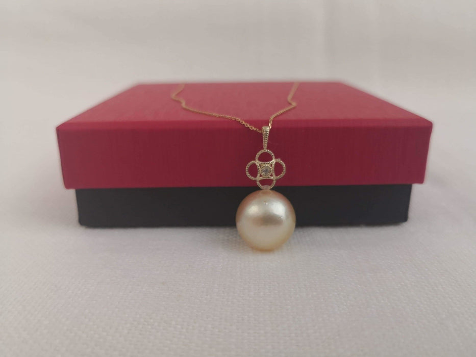 South Sea Pearl Pendant Necklace 13 mm Round Golden Natural Color 18K Gold - Only at  The South Sea Pearl
