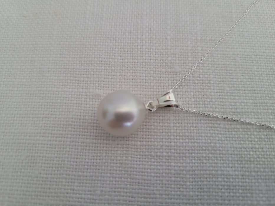 South Sea Pearl White Color, 13 x 11 mm Tear-Drop - Only at  The South Sea Pearl