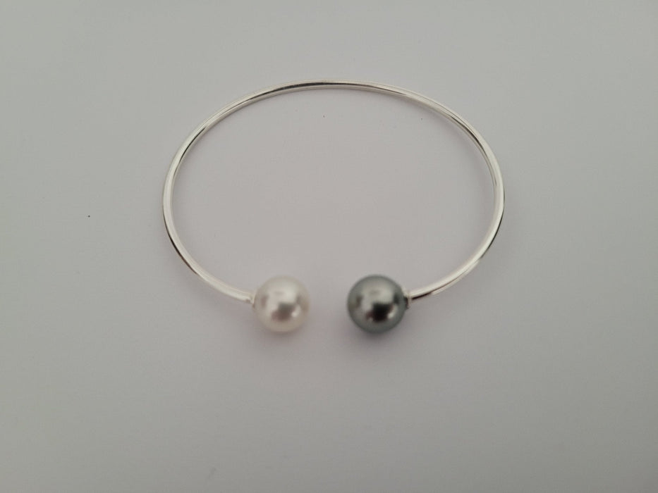 Stackable Pearl Bracelets, with 9-10mm Tahitian and South Sea Pearls - 925 Sterling Silver Adaptable Bangle - The South Sea Pearl