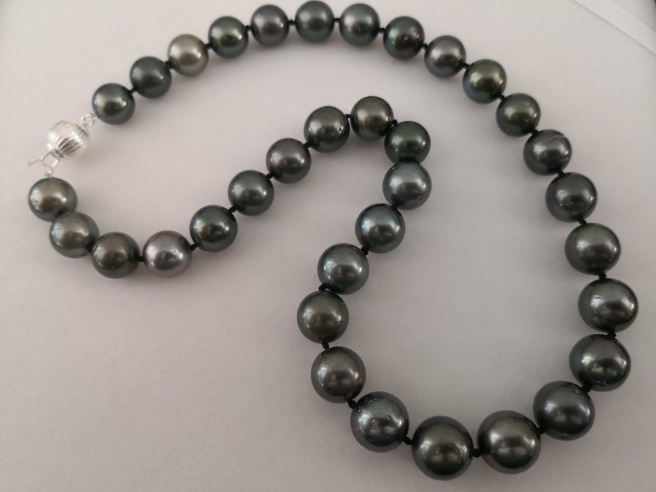 Tahiti Pearls 11-12 mm round shape necklace - Only at  The South Sea Pearl