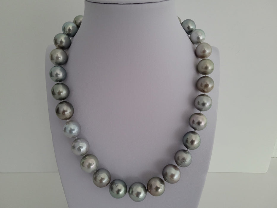 Tahiti Pearls 13-15 mm Round Natural Cokor and Luster, Solid Gold 18 Karat Clasp - Only at  The South Sea Pearl