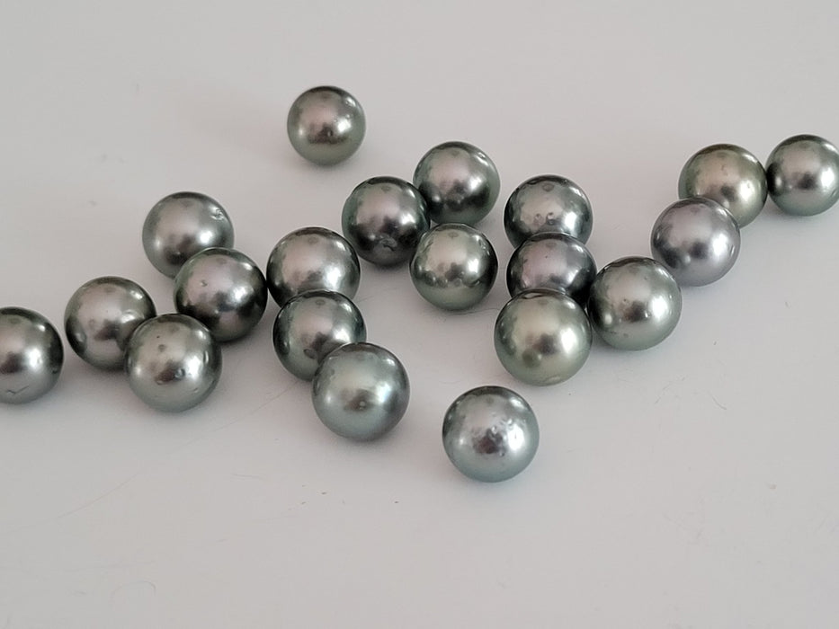 Tahiti Pearls 9 mm Round AAA, High Luster, Wholesale Lot 20 pcs - Only at  The South Sea Pearl