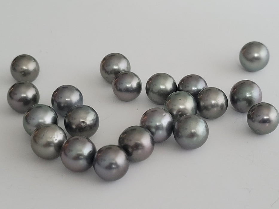 Tahiti Pearls 9 mm Round, High Luster, Wholesale Lot of 20 pieces - Only at  The South Sea Pearl