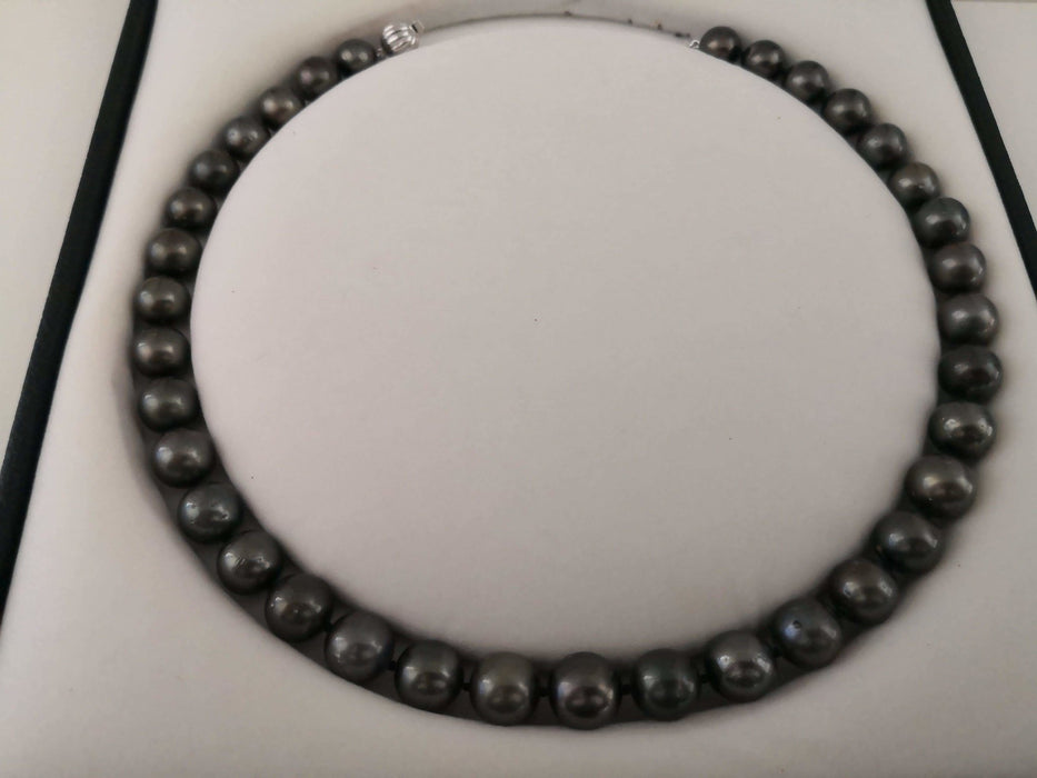 Tahiti Pearls necklace 11-12 mm natural dark black color - Only at  The South Sea Pearl