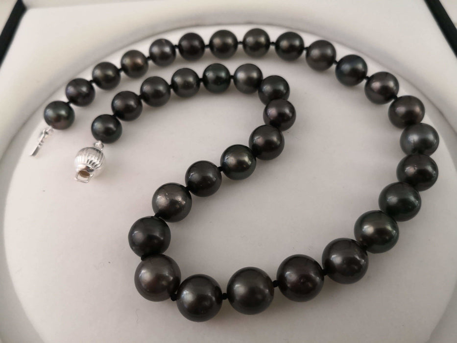 Tahiti Pearls Necklace 9-12 mm round shape - Only at  The South Sea Pearl