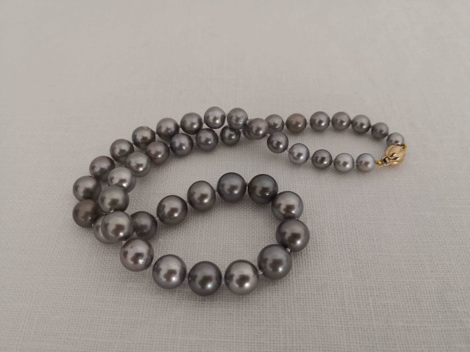 Tahiti Peatl Necklace 7-11 mm Round Natural Color and Luster - Only at  The South Sea Pearl