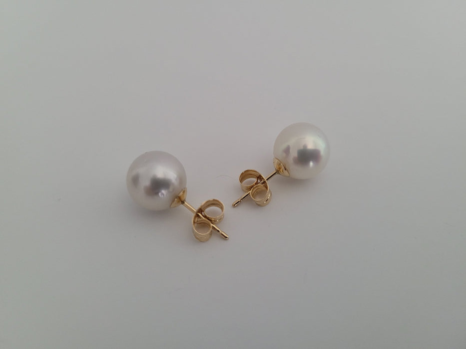White South Sea Pearls 9 mm Round, 18 Karats Yellow Gold - Only at  The South Sea Pearl