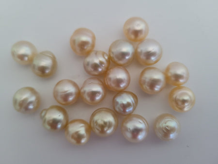 Wholesale Lot 20 pieces South Sea Pearls 11 mm Natural Color and High Luster - Only at  The South Sea Pearl